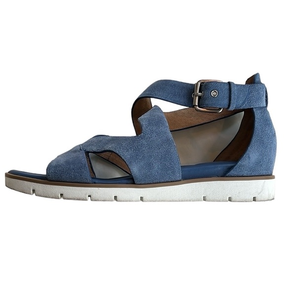 Sofft Mirabelle Blue Suede Sandal with Side Buckle Size 8.5 - Picture 4 of 14